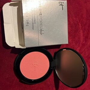 It bye bye pores blush brand new je ne sais quoi